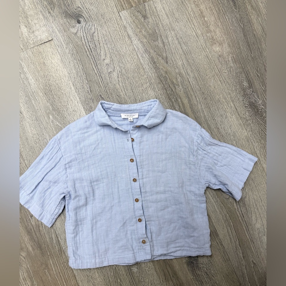 Kirious Los Angeles Light Blue Cropped Button-Up Top